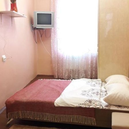Apartment Pylnykarska 8А Lviv Bagian luar foto